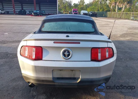 2012 Ford Mustang V6 Premium z USA, uszkodzony, nr VIN 1ZVBP8EM3C5222244